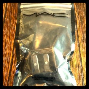 MAC Duo-sided Pencil Sharpener